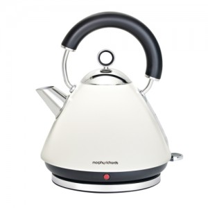 morphy-richards-accents-white-traditional-kettle-2024-p